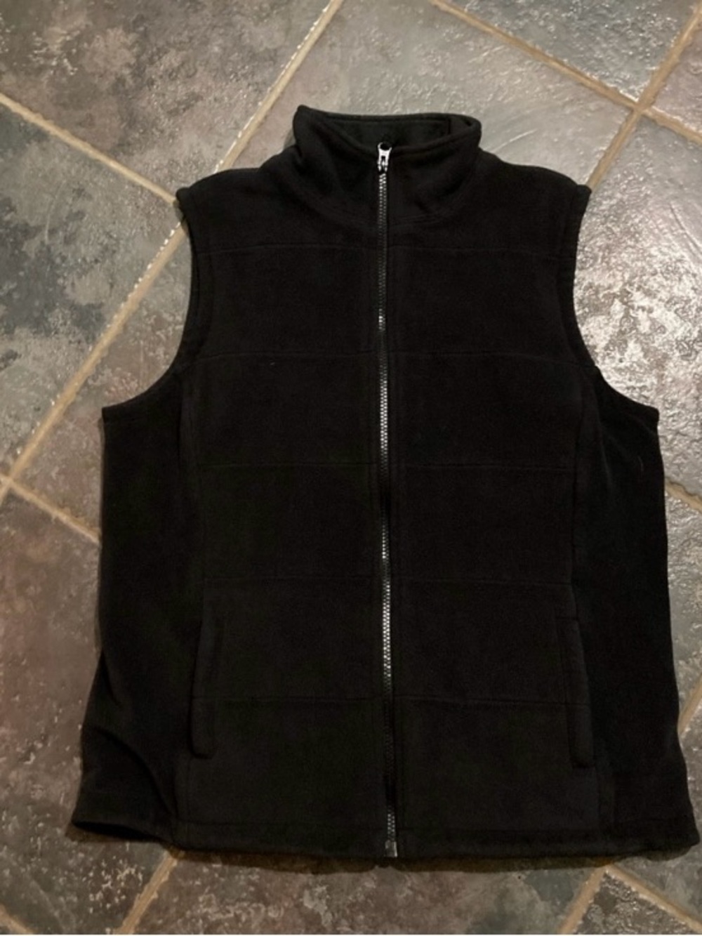 Lands' End Women’s Black Fleece Zip Vest Size M